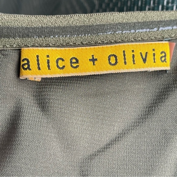 💋Alice + Olivia strapless fit & flare 3 tier lined mini dress - Picture 13 of 15